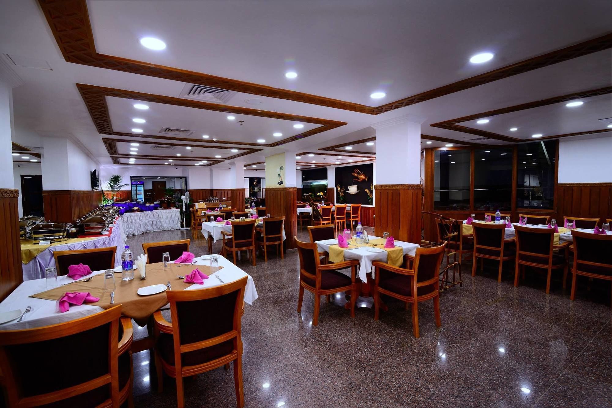 Sps Kings Way Hotell Thiruvananthapuram Exteriör bild